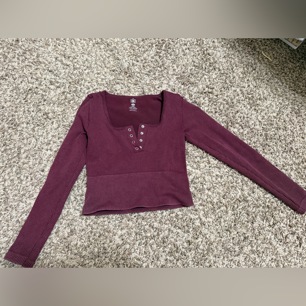 Aura Maroon Ribbed Buttoned Top